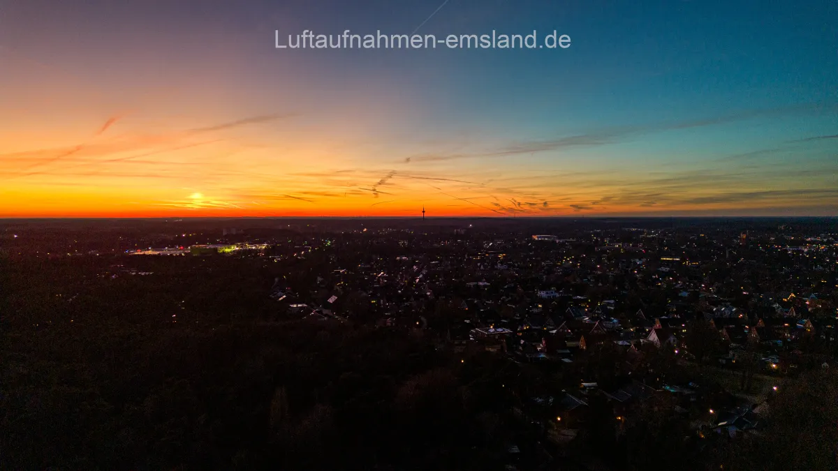 Lingen Innenstadt am Abend von oben